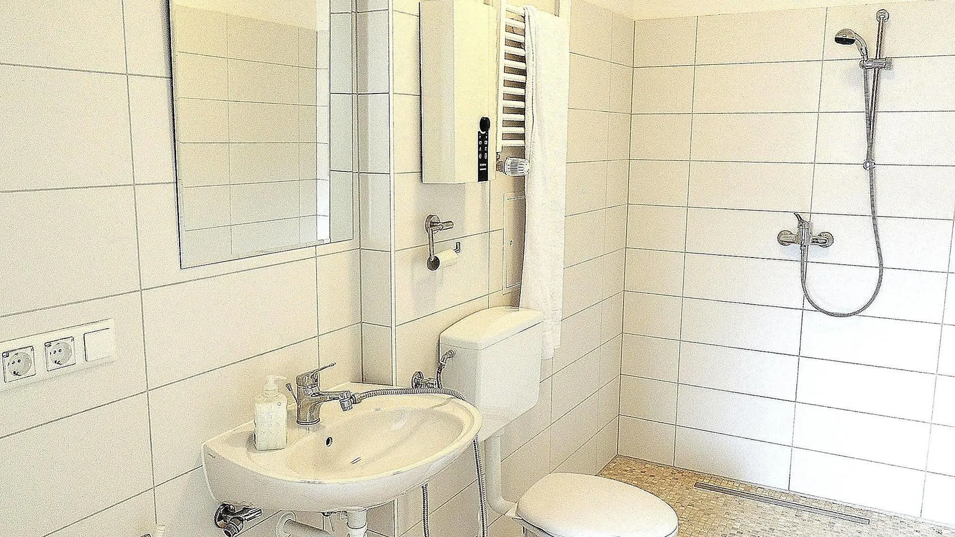 City Inn Berlín 2*,