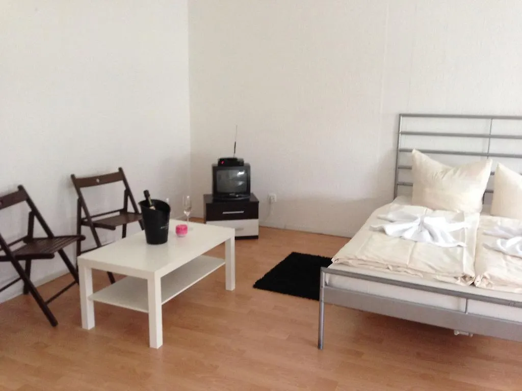 City Inn Berlín 2*,